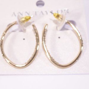 Ann Taylor Metallic Gold Crystal pave Open End V Hoop Earrings NWT 39.99
